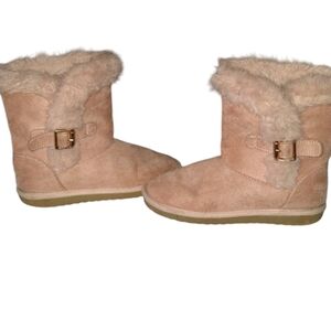 2/$20 Children's Place light pink, faux fur trim boots size 2